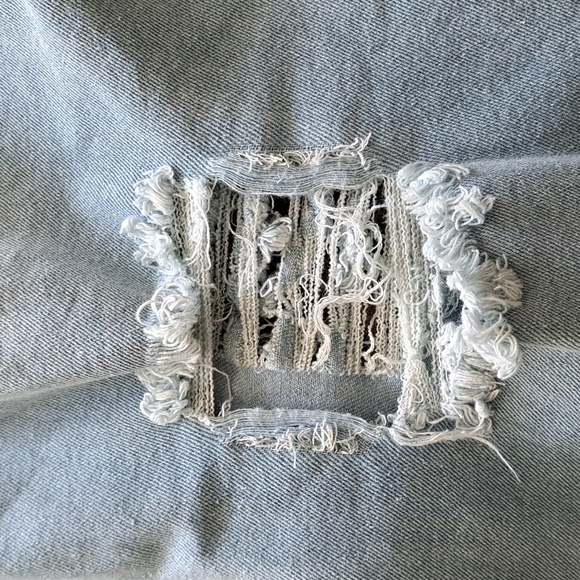 NWOT Acid Wash Distressed Skinny Jegging - Picture 6 of 10